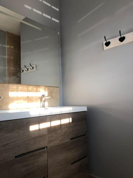 Superbe Villa Neuve A 5 Mn Du Centre Saint-Rémy-de-Provence Екстериор снимка